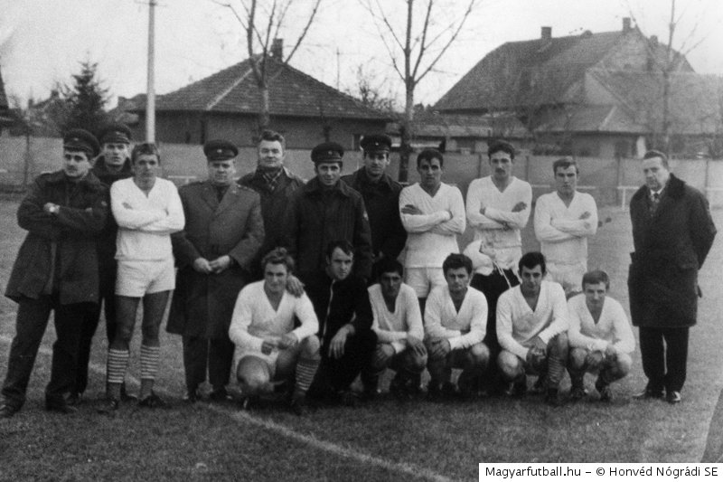 A Honvéd Nógrádi SE csapata az 1973/1974-es szezonban