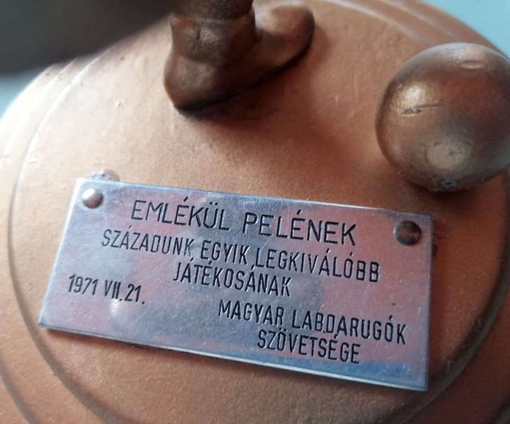 kép