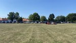 2025 Nyár a strand használja parkolónak