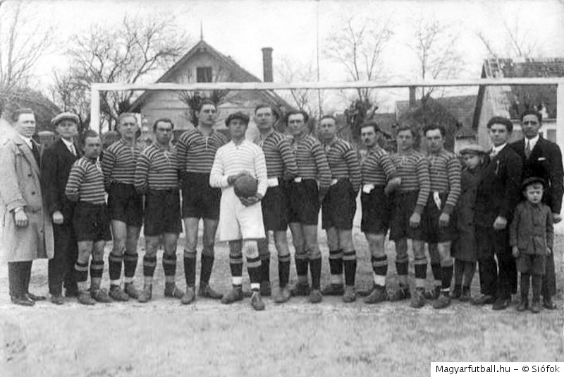 A Siófoki SE csapata 1930-ban